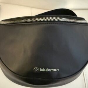 Lululemon Black Bum/ Belt Bag
